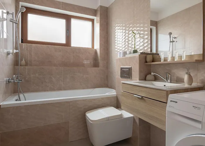 Lägenhet Evareverie *